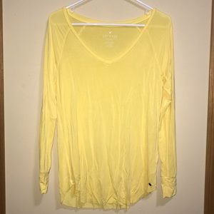 American Eagle long sleeved T-shirt